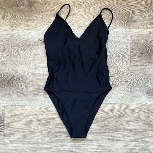 Jolyn Clothing Other - Jolyn Juana Surf One Piece Black